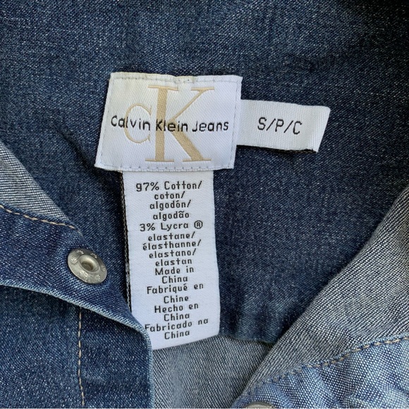 CALVIN KLEIN JEANS | Button Up Jean Shirt - Picture 2 of 3